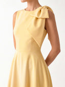 Elegant Sleeveless Bow Detail Slim-Fit Midi Dress