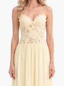 Elegant Yellow Lace Spaghetti Strap Floral Appliqué Maxi Dress