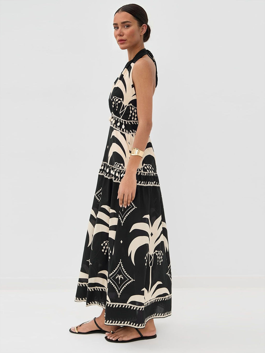 Retro Palm Leaf Print Halter Neck Maxi Dress