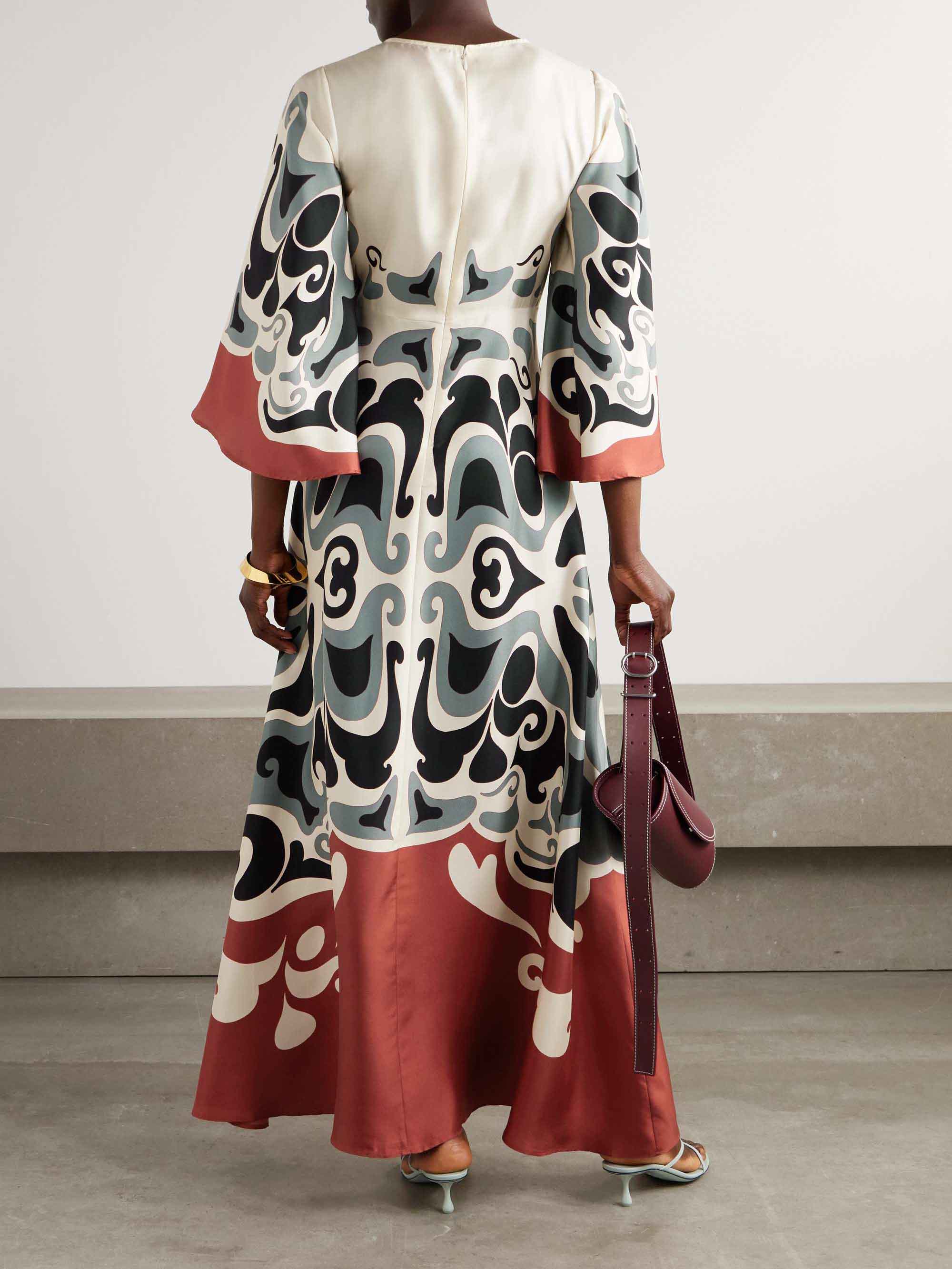 Unique Abstract Floral Print Bell Sleeve Maxi Dress