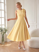 Elegant Sleeveless Bow Detail Slim-Fit Midi Dress