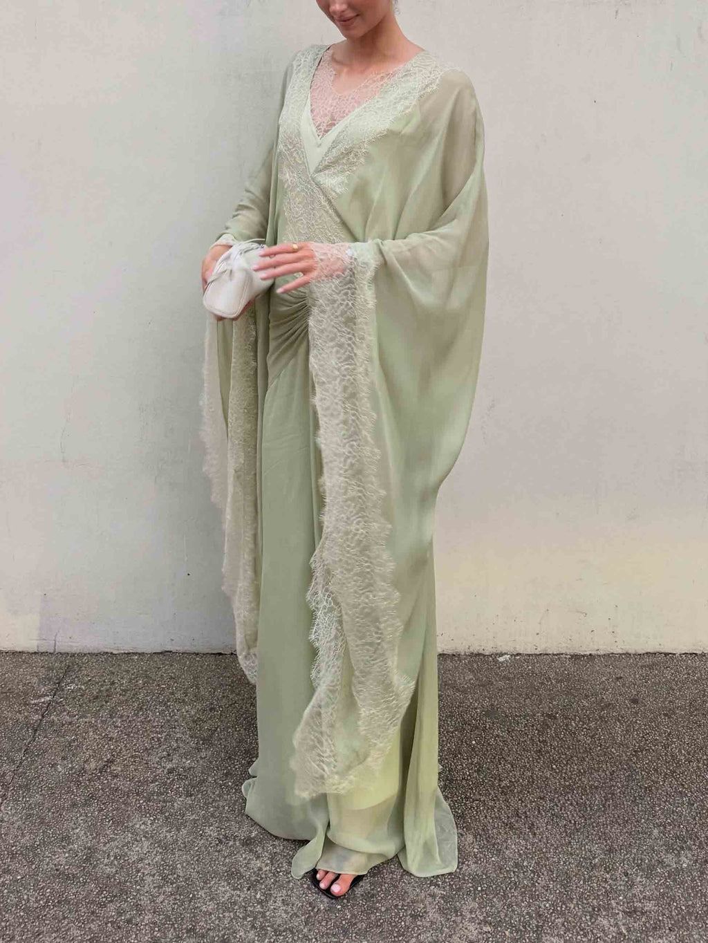 Elegant Lace-Trim Cape Sleeve Ruched Maxi Dress