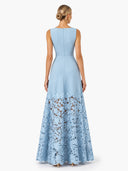 Elegant Lace Boat Neck Sleeveless Maxi Dress