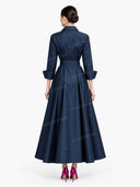 Minimalist Lace-up Design Long Sleeve Maxi Dress
